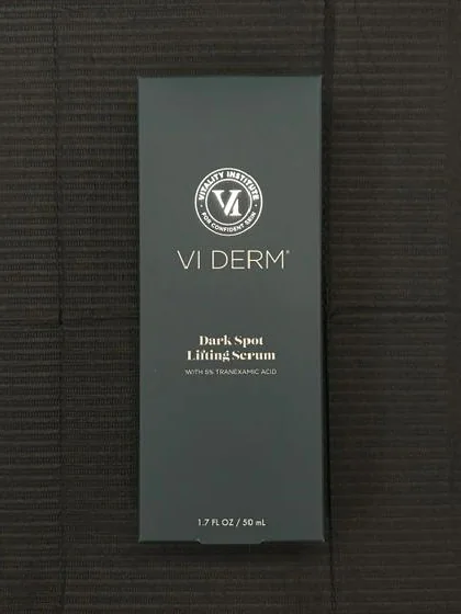 VI DERM Dark Spot Lifting Serum with 5% Tranexamic Acid, boxed, photographed by MJ